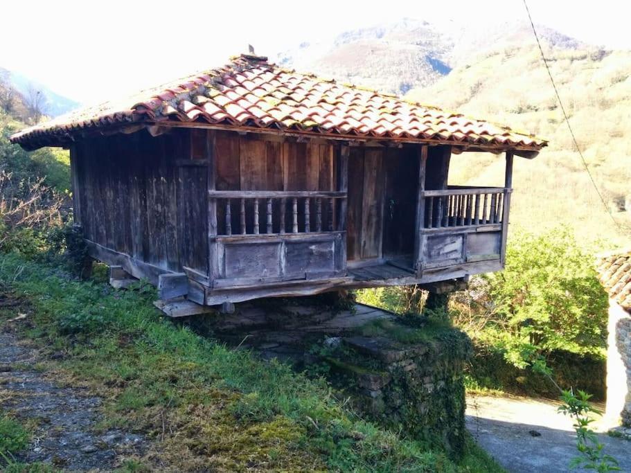 Casa La Parra Βίλα Villar de Vildas Εξωτερικό φωτογραφία